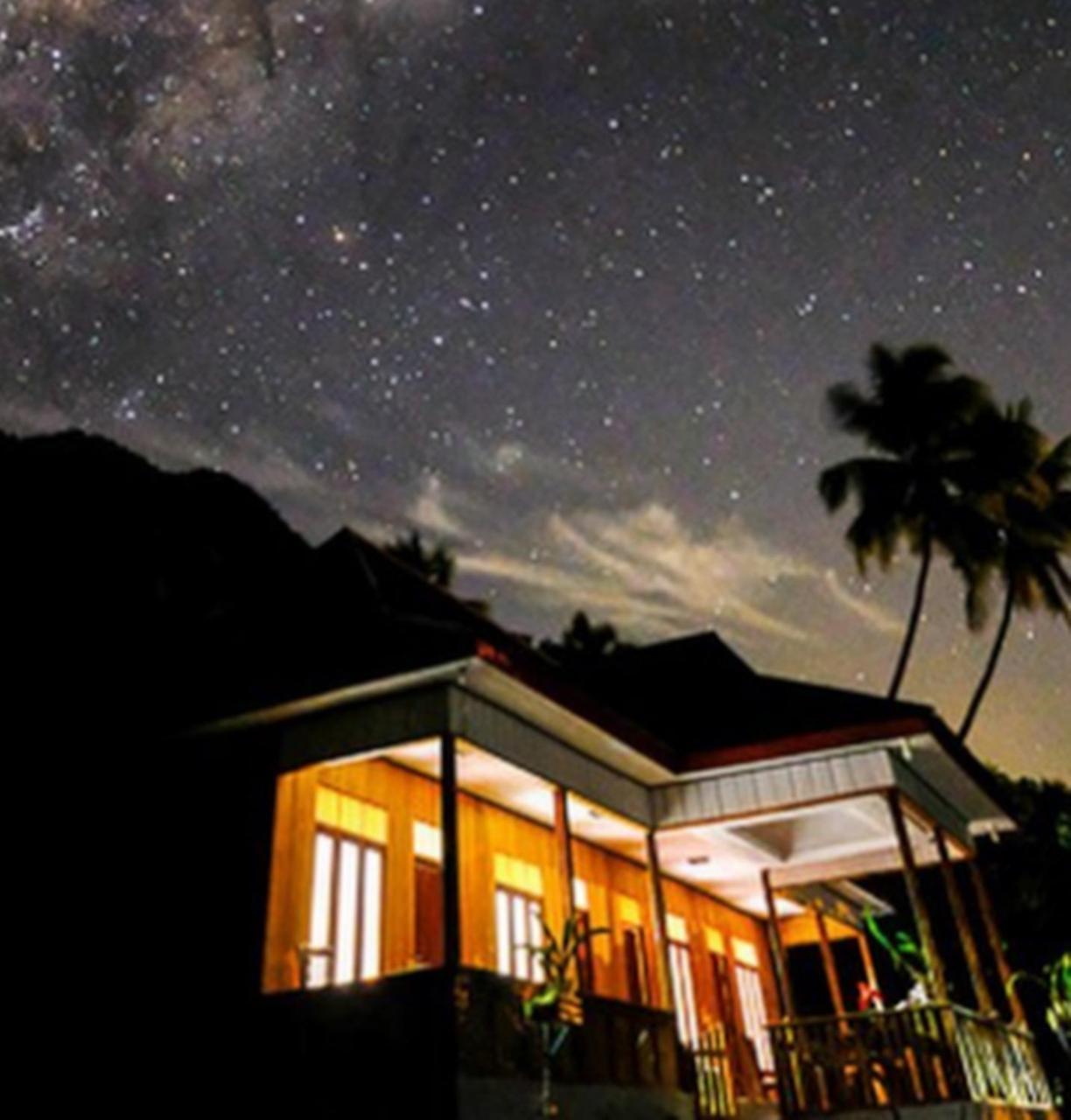 Nusa Nalan Beach Resort Rumah Olat Exteriér fotografie